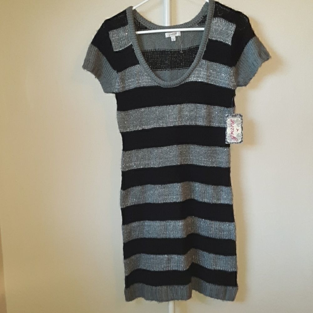 💫💫💫 NWT Grane Striped Sequined Scoopneck Knit Sweater dress M